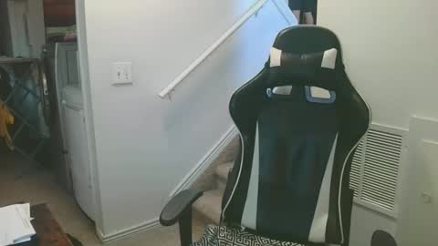 Snapshot of justintym69 chatting on 03.10.25 justintym69 online show from 03.10.25