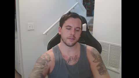 Snapshot of justintym69 chatting on 10.20.25 justintym69 online show from 10.20.25