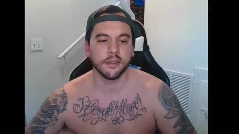 Snapshot of justintym69 chatting on 10.27.25 justintym69 online show from 10.27.25