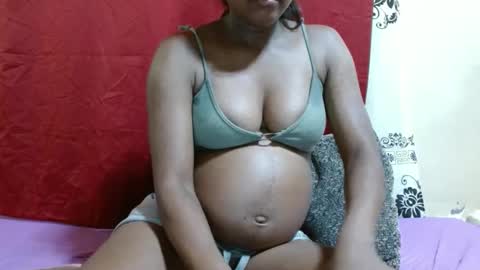 Justlhot online show from 01.17.25