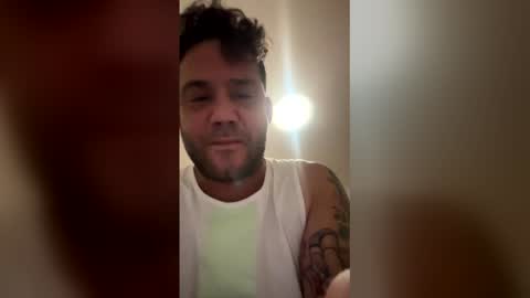 justme697977 online show from 04.18.26