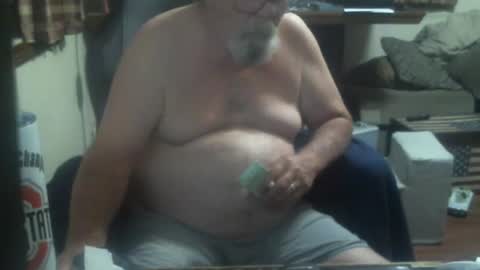 Snapshot of justmeohio chatting on 06.19.26 justmeohio online show from 06.19.26