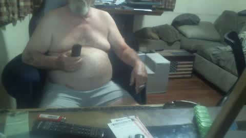 Snapshot of justmeohio chatting on 06.28.26 justmeohio online show from 06.28.26