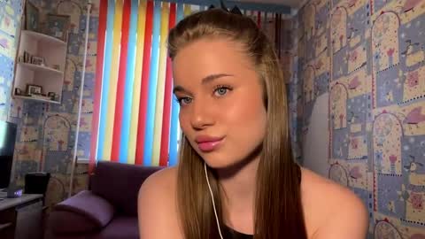 Snapshot of juttameadville chatting on 05.16.26 Melissa online show from 05.16.26