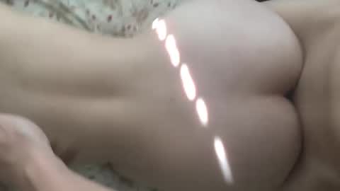 Snapshot of jw13091999 chatting on 09.27.25 UCSD Asian Couple online show from 09.27.25