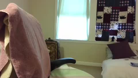 Snapshot of jwolf86 chatting on 03.03.25 Wolf online show from 03.03.25