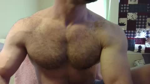 Snapshot of jwolf86 chatting on 03.08.25 Wolf online show from 03.08.25