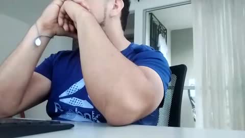 Kismmaass online show from 02.27.25