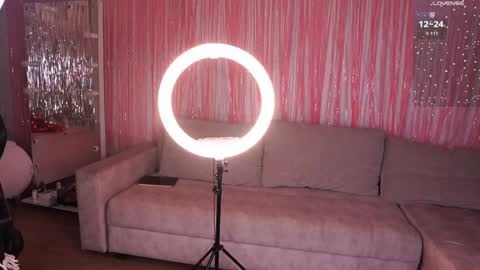 Snapshot of k_kimikooo chatting on 11.26.25 Amely online show from 11.26.25