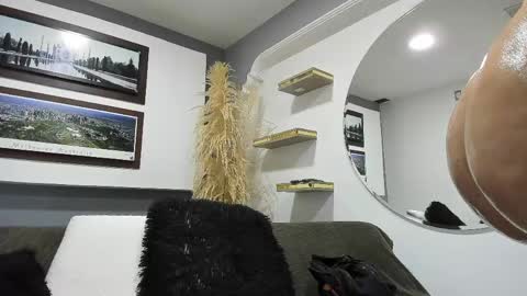 Antonella online show from 04.17.26