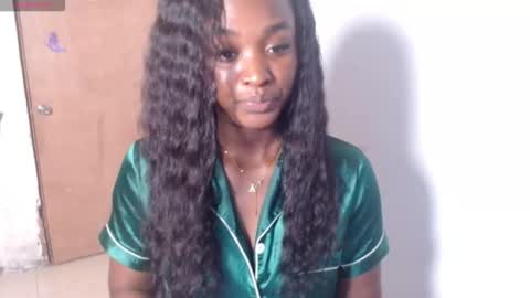 Angie  online show from 10.12.25