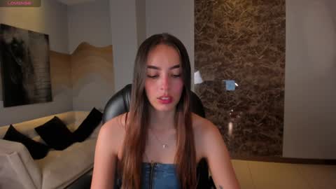 Kaia Ferreira online show from 02.01.25