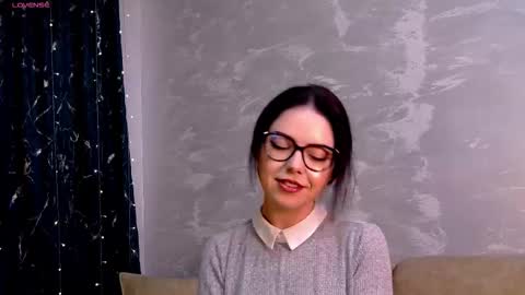 Kaila Lewis online show from 02.15.26