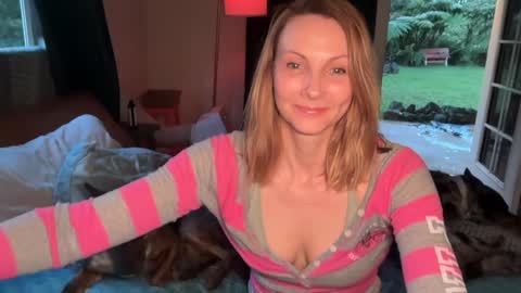 Kailee Smile online show from 03.04.26