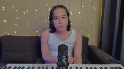 Snapshot of kain_takedaa chatting on 12.12.24 Kain online show from 12.12.24