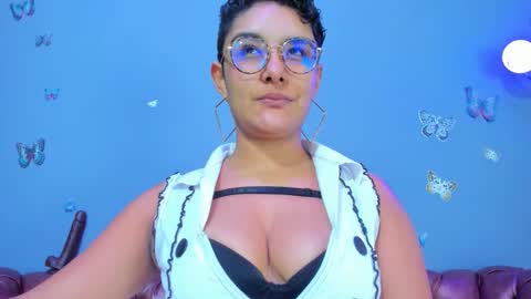 kaira_mosse_ online show from 01.14.26