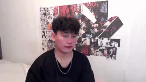 Snapshot of kaizou69 chatting on 10.18.25 kaizou69 online show from 10.18.25