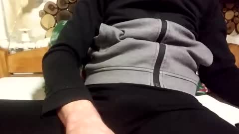 Snapshot of kajtek1979 chatting on 02.08.25 Olik1979 online show from 02.08.25