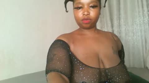 Snapshot of kakey_love chatting on 02.01.26 kakey love online show from 02.01.26