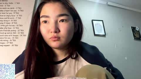 Snapshot of kalalinet chatting on 04.28.26 Sakura online show from 04.28.26