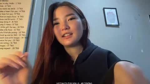 Snapshot of kalalinet chatting on 05.08.26 Sakura online show from 05.08.26