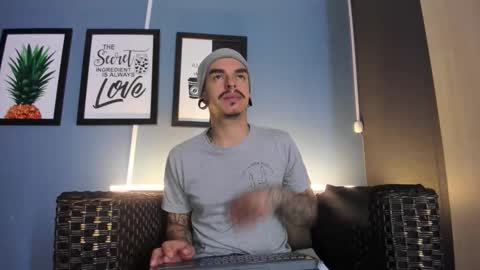 Snapshot of kaletattoos chatting on 09.18.25 Kale online show from 09.18.25