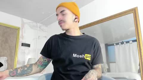 Snapshot of kaletattoos chatting on 10.06.25 Kale online show from 10.06.25