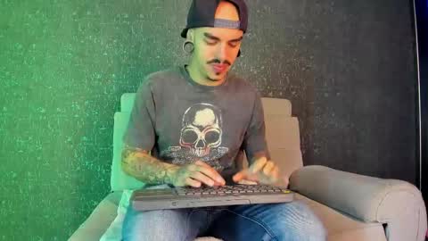 Snapshot of kaletattoos chatting on 10.16.25 Kale online show from 10.16.25