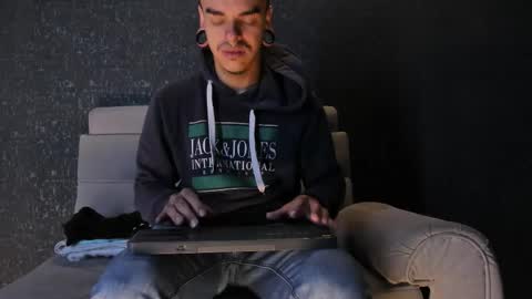 Kale online show from 01.15.26