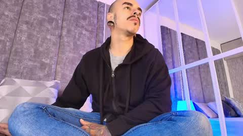 Kale online show from 04.08.26