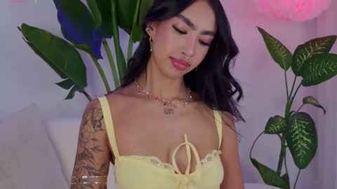 Snapshot of kali_hiill chatting on 02.22.25 Sweet Kali online show from 02.22.25