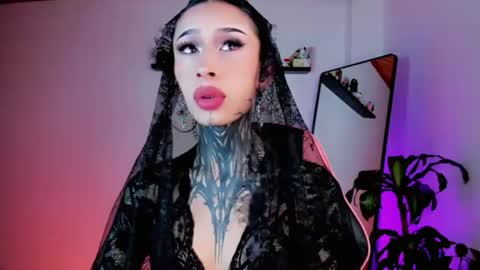 Snapshot of kali_ka chatting on 07.04.26 Kali Ka Please help me with your thumbs up its important dont forget my birthday on October 26 online show from 07.04.26
