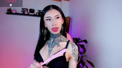Snapshot of kali_ka chatting on 07.07.26 Kali Ka Please help me with your thumbs up its important dont forget my birthday on October 26 online show from 07.07.26