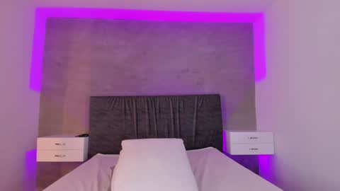 Snapshot of kaliopeh chatting on 02.03.25 Carolina online show from 02.03.25