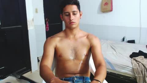 Snapshot of kam_and_friends chatting on 01.18.25 Kev online show from 01.18.25