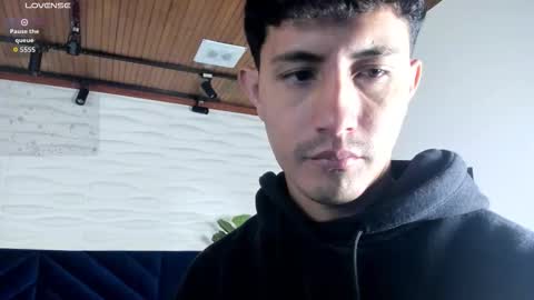 Snapshot of kamal_wolff chatting on 03.01.26 jhon online show from 03.01.26