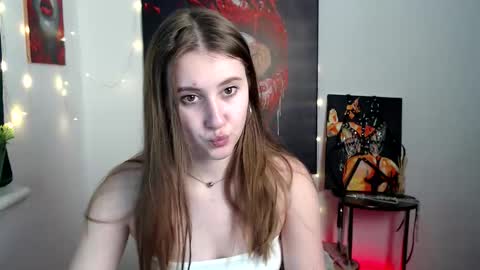 Snapshot of kamilla_love_ chatting on 02.11.26 kamilla_love_ online show from 02.11.26