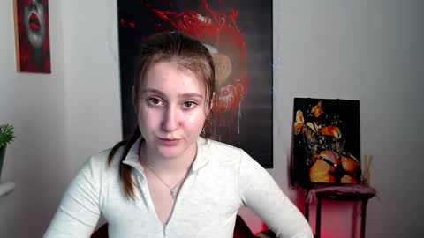 Snapshot of kamilla_love_ chatting on 02.23.26 kamilla_love_ online show from 02.23.26