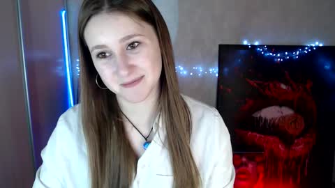 Snapshot of kamilla_love_ chatting on 04.21.26 kamilla_love_ online show from 04.21.26