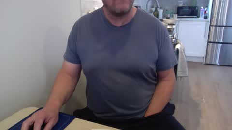 Cam with Me Vixens DM me online show from 04.24.26