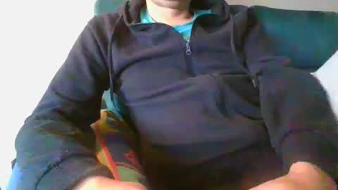 Snapshot of kanaletto chatting on 12.03.24 Mario online show from 12.03.24