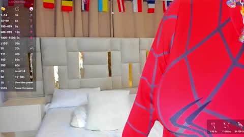 hello  Im Danni online show from 03.05.25