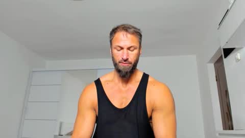 Kane OF strongkane online show from 02.05.25