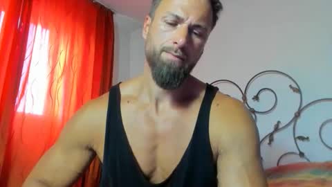 Snapshot of kanegriffin26 chatting on 05.08.26 Kane OF strongkane online show from 05.08.26