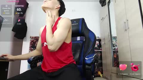 Snapshot of kanekixxxhot chatting on 03.08.26 andres online show from 03.08.26