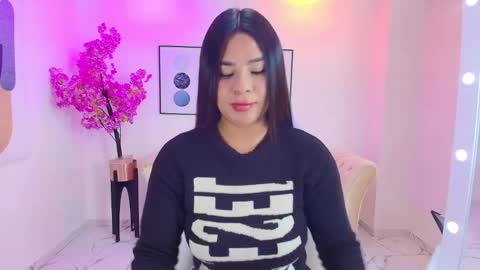 Snapshot of kaori_ayu chatting on 11.25.25 Kaori online show from 11.25.25