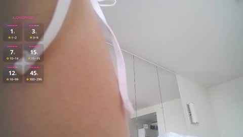 Snapshot of kaori_me chatting on 04.11.26 Dju online show from 04.11.26