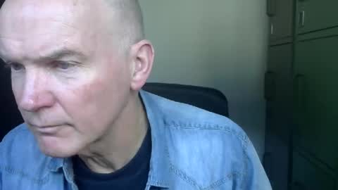 Snapshot of kapitein_rob chatting on 01.18.26 Robbie online show from 01.18.26