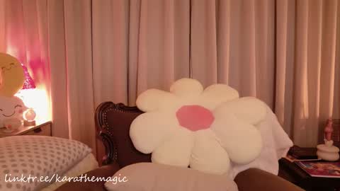 Snapshot of karathemagic chatting on 02.22.26 I am here around 5am GMT karathemagic online show from 02.22.26