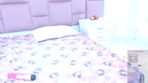 Snapshot of karen_davids chatting on 01.11.25 karen online show from 01.11.25